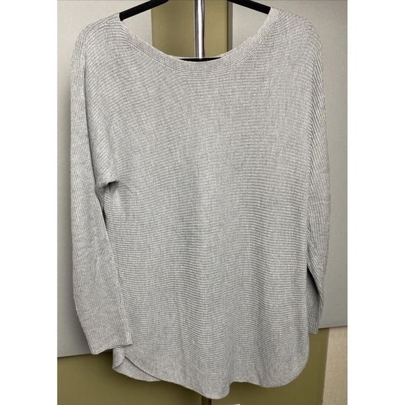 Trouve Sweaters - Trouve Womens Sweater Size Medium Gray Long Sleeve Pullover Sweater